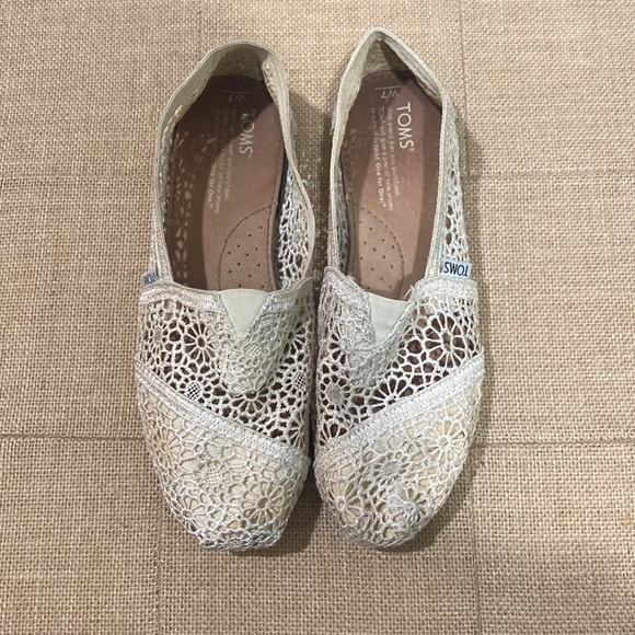 TOMs slip on shoe - Picture 7 of 13